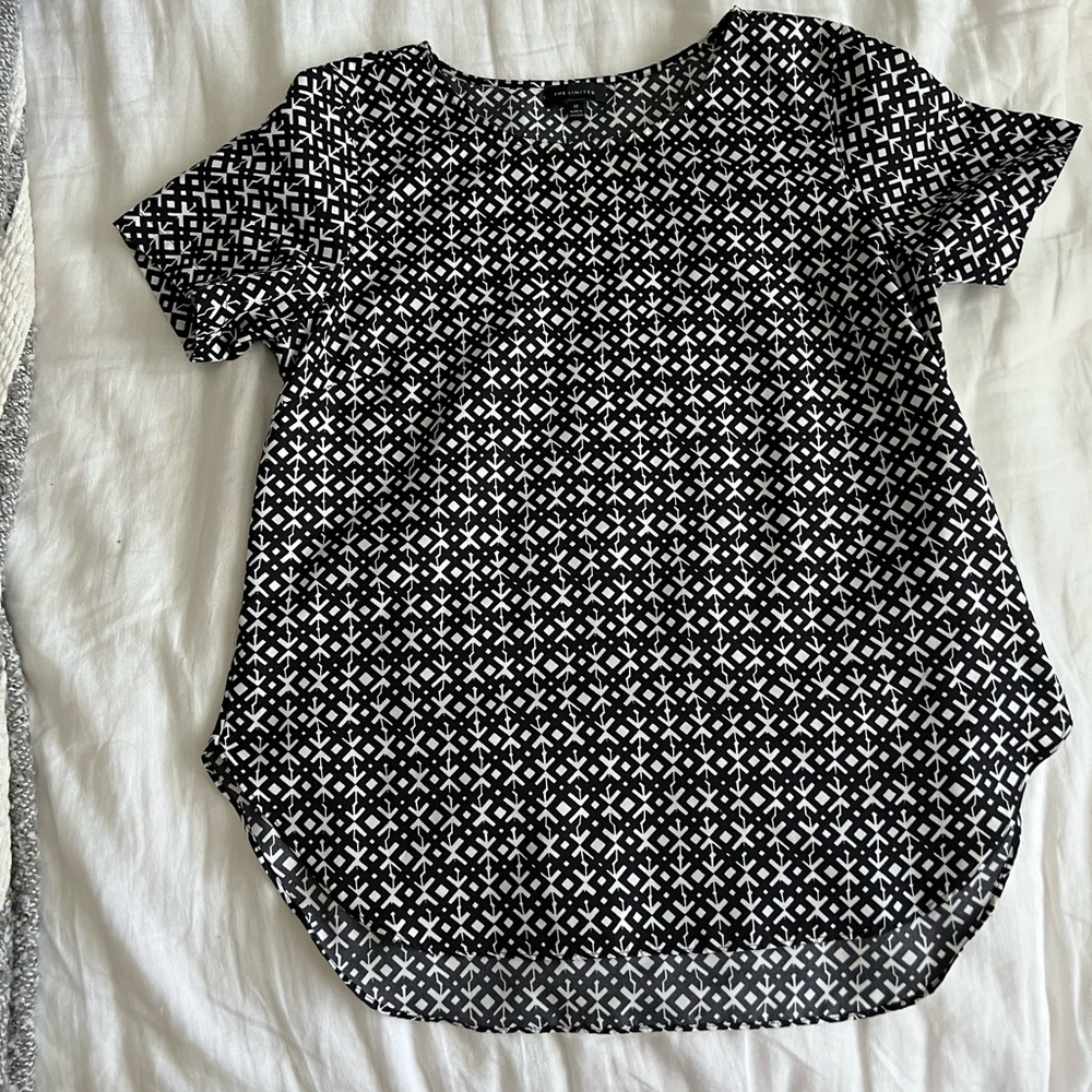 The Limited black and white patterned blouse